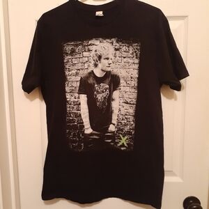 Ed Sheeran 2014 Concert Tour/Band T-shirt LARGE
